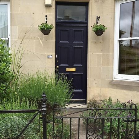 Central And Spacious 2 Bedroom Flat With Garden EDI Buitenkant foto