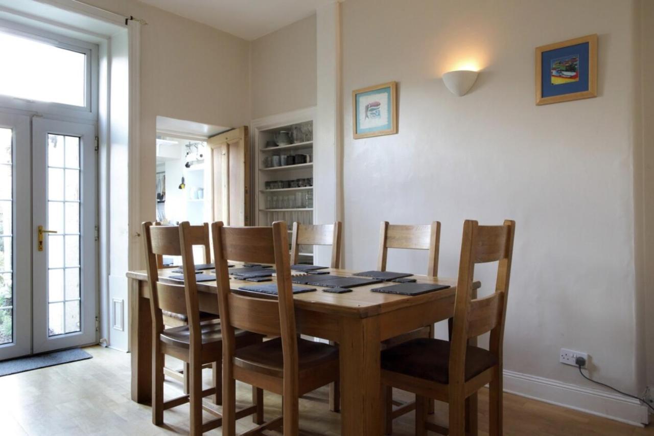 Central And Spacious 2 Bedroom Flat With Garden EDI Buitenkant foto